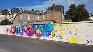 mur-saint-louis-jeanne-darc