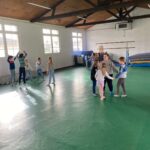 Initiation danse CE1-CE2 13 marsPHOTO-2026-03-06-15-47-23 10